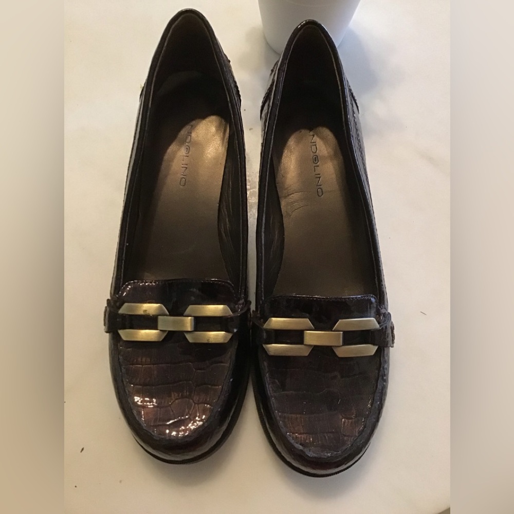 Bandolino loafers
